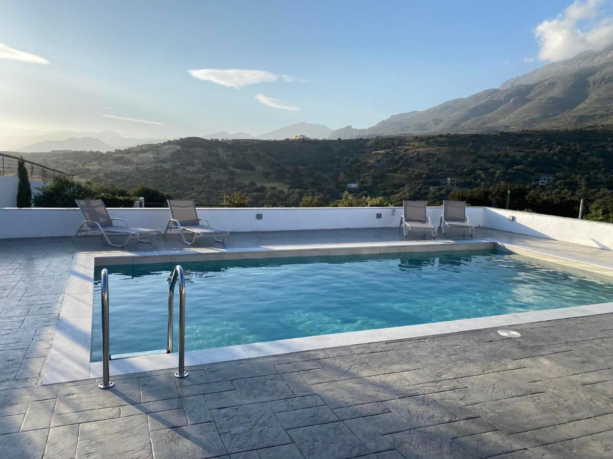 George Sea View With Pool - Holiday home