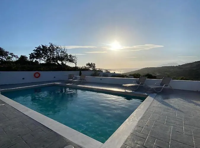 Villa George Sea View With Pool - Triopetra