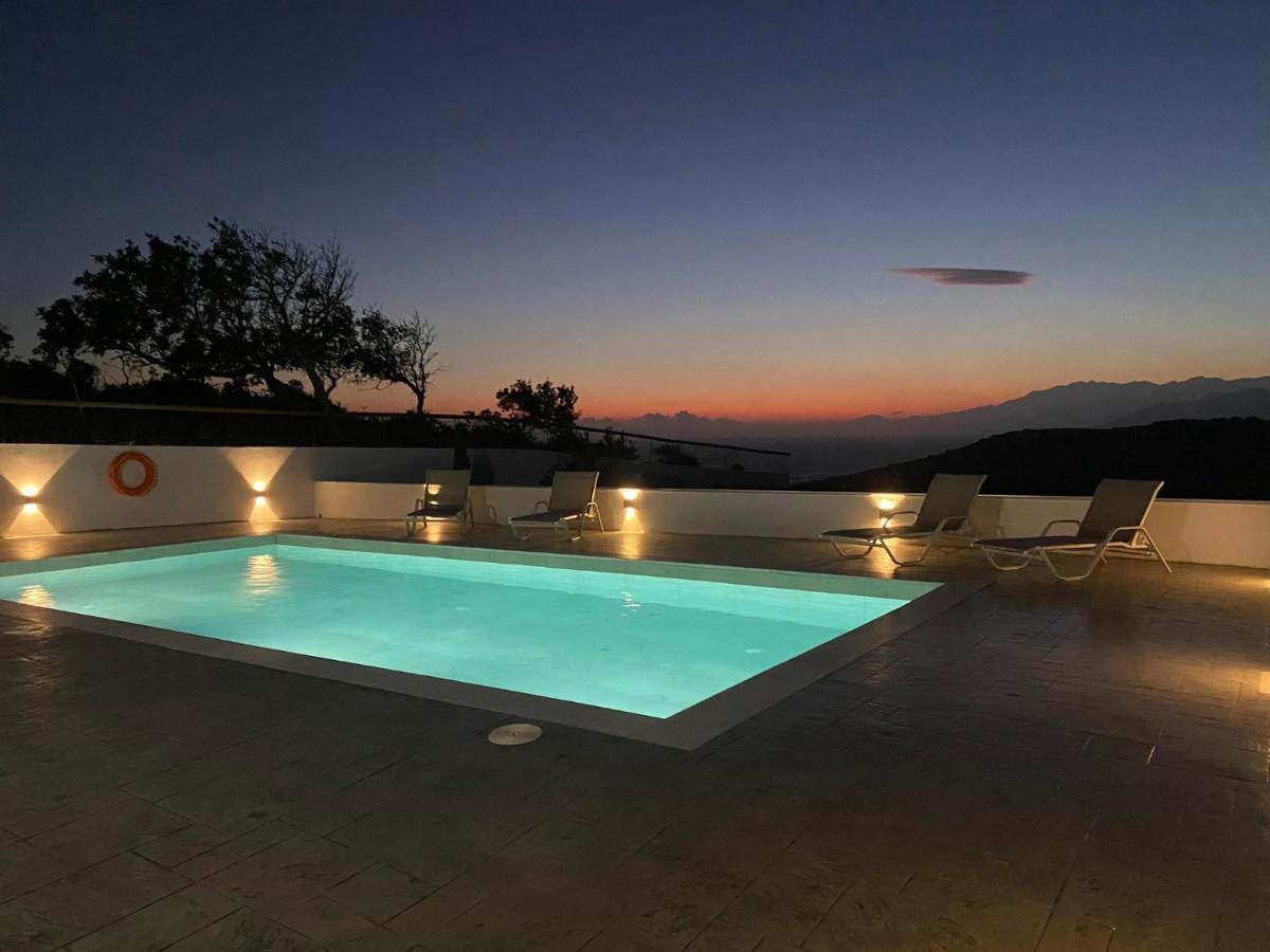 Holiday home George Sea View With Pool - *