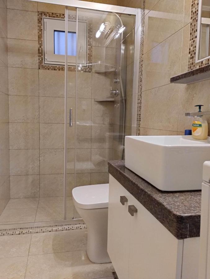 George Sea View With Pool - Holiday home *